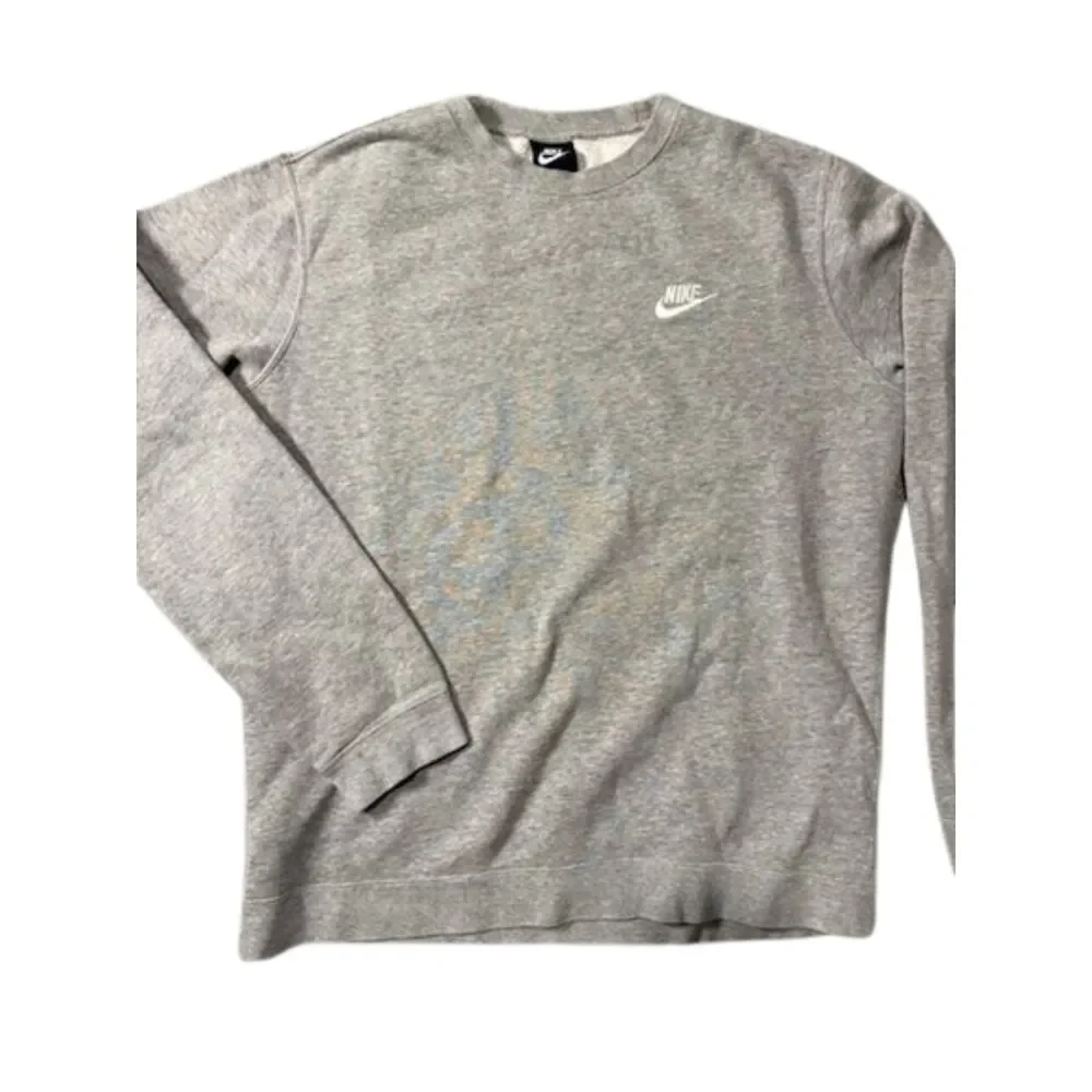 Nike Club Fleece Crewneck Sweatshirt Men's M Gray Pullover Athletic Casual